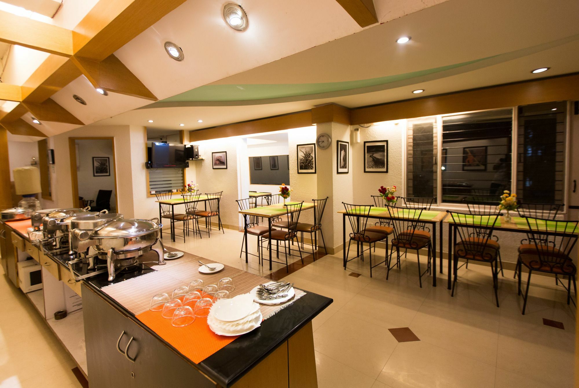 Sherwood Suites Bangalore Exterior foto