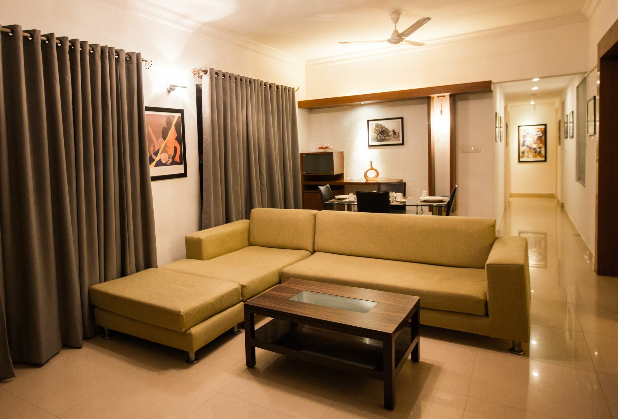 Sherwood Suites Bangalore Exterior foto