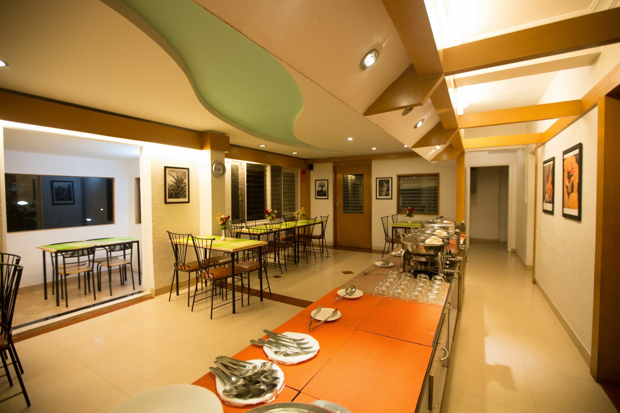 Sherwood Suites Bangalore Exterior foto